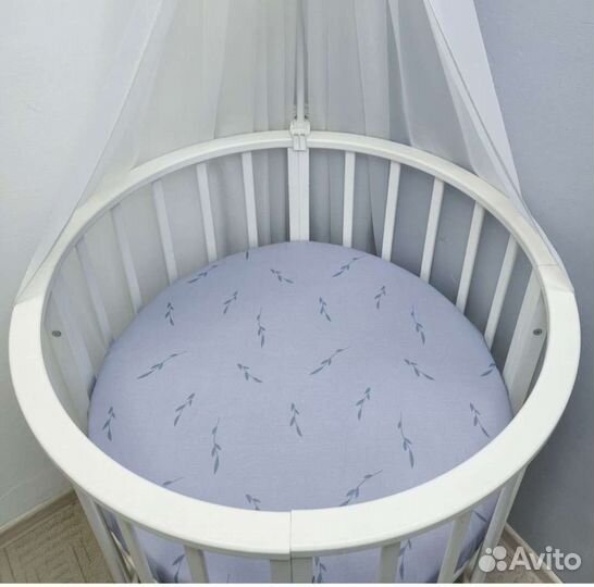 Простынь на круглую кроватку