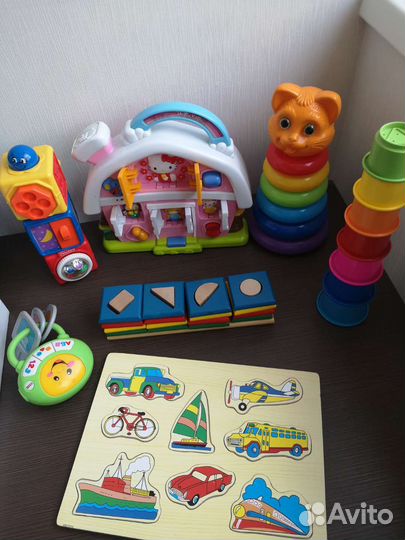 Развивающие игрушки пакетом