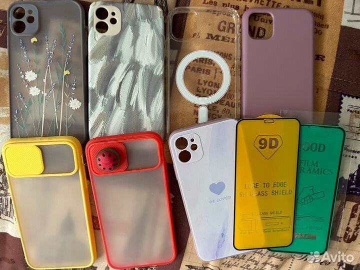 Чехлы на телефон iPhone 11