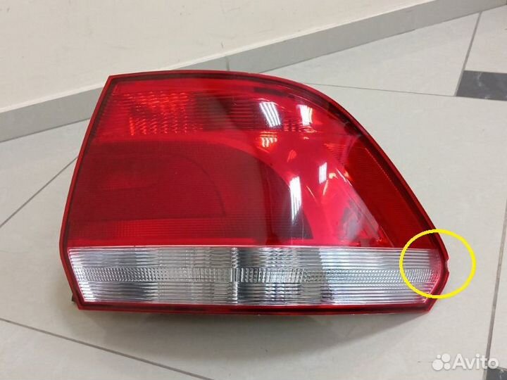 Фонарь задний правый Volkswagen Polo 2010-2014