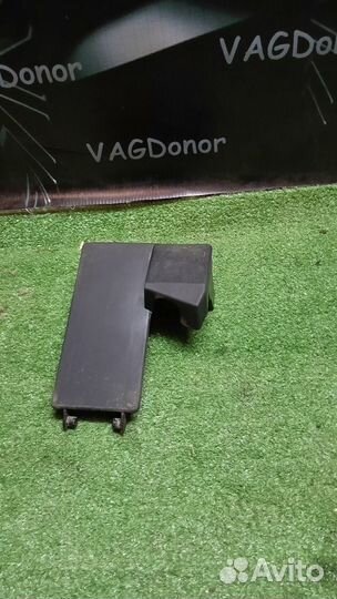 Накладка декоративная Audi a4 b7