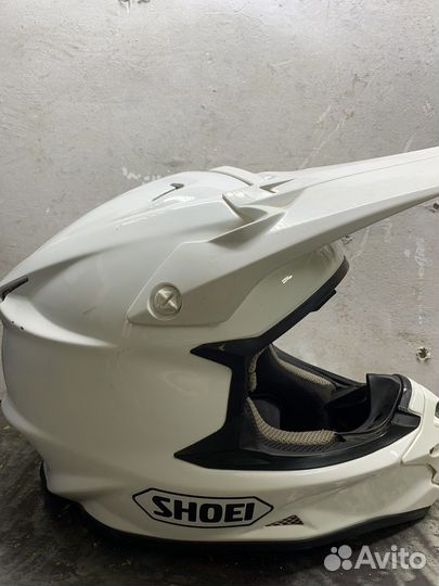 Шлем shoei