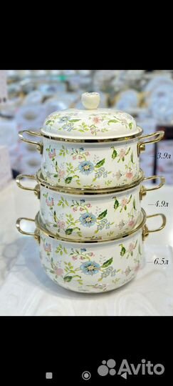 Набор эмалированных кастрюль