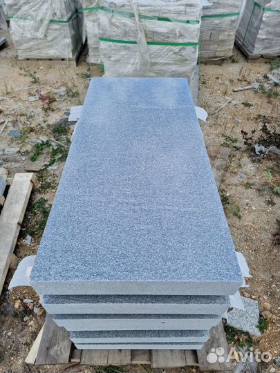 Гранитные памятники оптом и в розницу