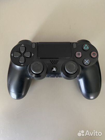 Джостик PS4
