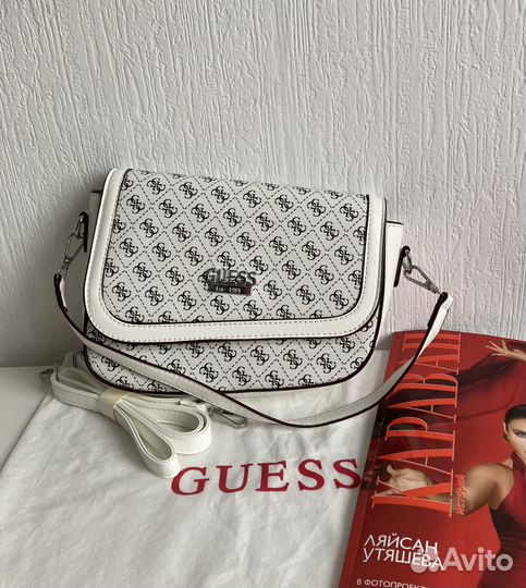 Сумка Guess белая новая