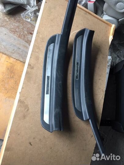 Toyota Camry V30 Накладка порога внутренняя задняя