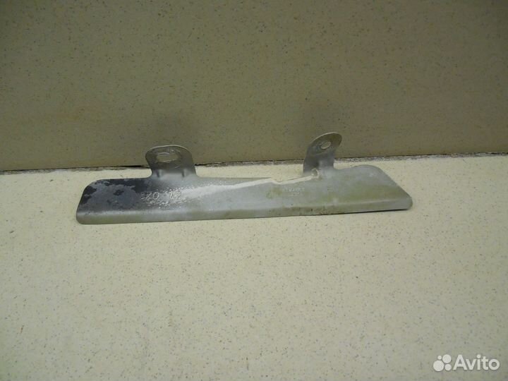 Кронштейн (сопут. товар) Logan 2005-2014