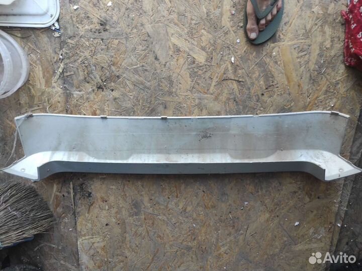 Накладка на бампер