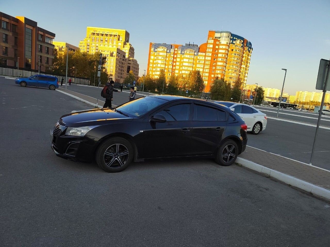 Chevrolet Cruze: фото владельца