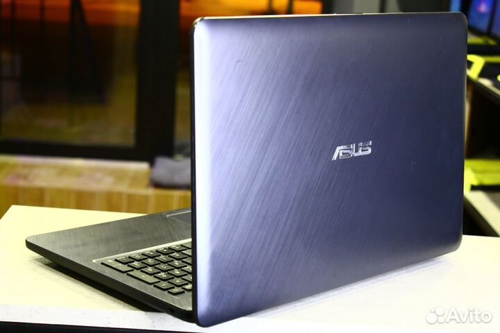 Ноутбук Asus X543UB для учебы и игр