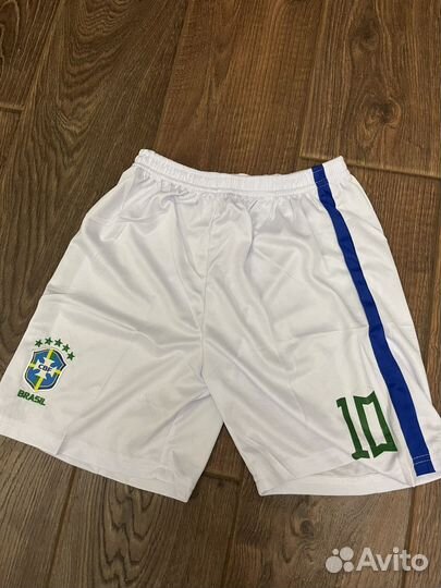 Футбольная форма неймара бразилия