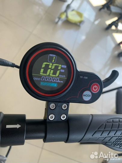 Электросамокат Kugoo M2