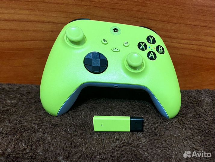 Геймпады новые на Xbox Series S/X, One S/X