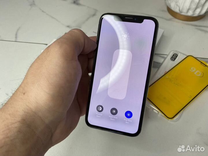 iPhone Xs, 64 ГБ