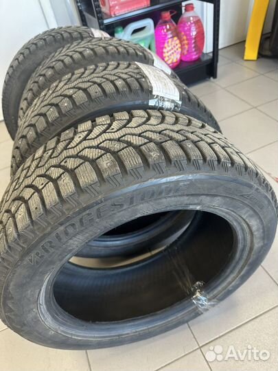 Bridgestone Blizzak Spike-01 205/55 R16 91T