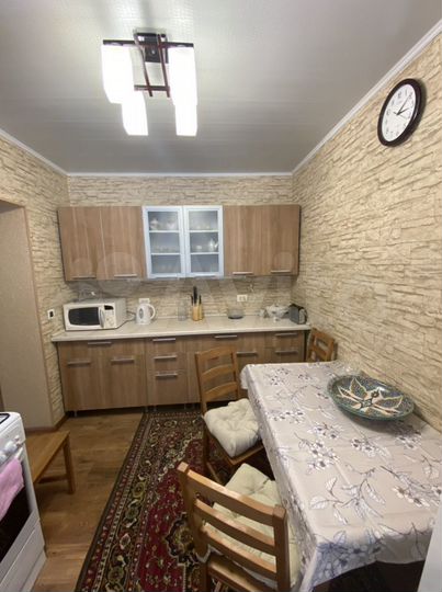 Коттедж 100 м² на участке 6 сот.