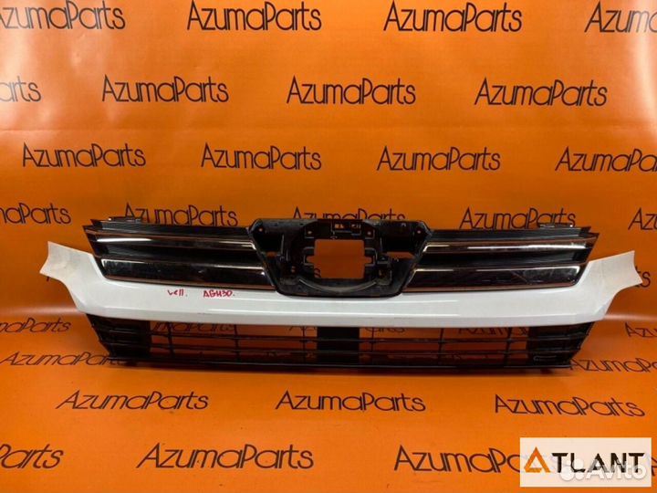 Решетка радиатора toyota vellfire