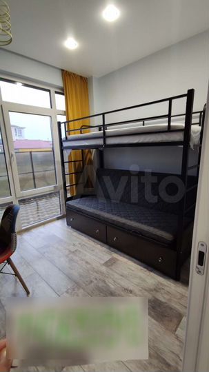 2-к. квартира, 32 м², 1/4 эт.