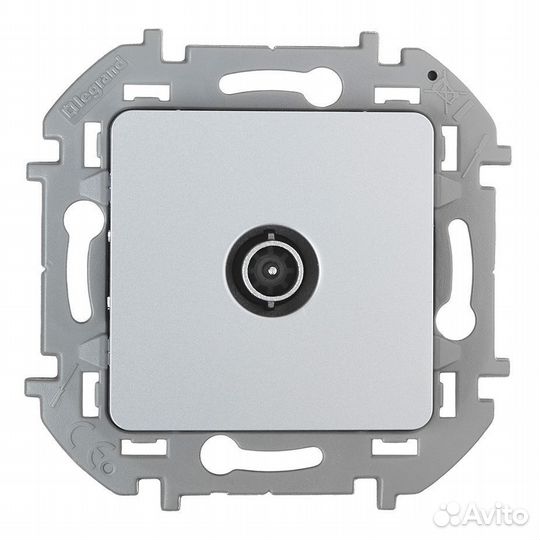 Розетка телевизионная 673862 проходная скрытая уст