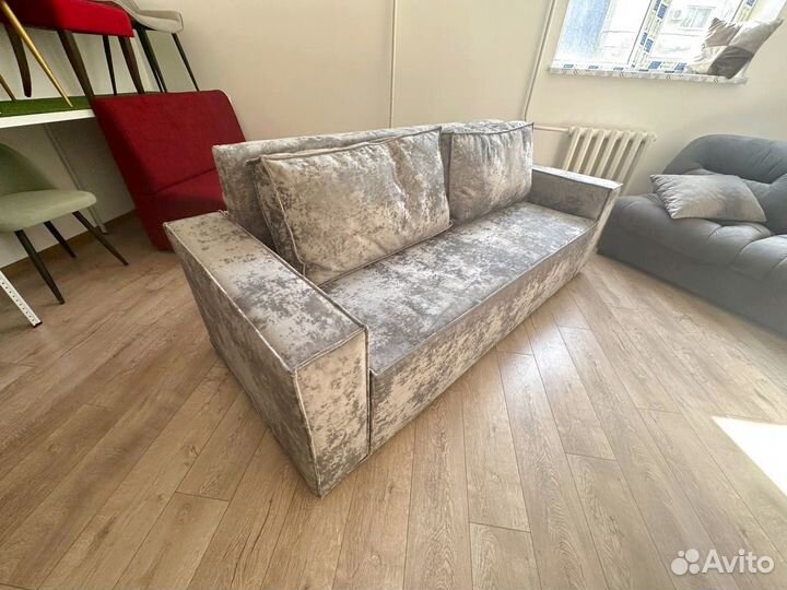 Диван новый