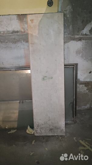 Мраморный подоконник