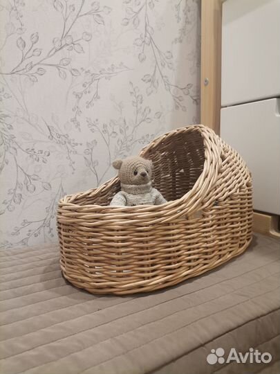 Люлька для кукол плетеная