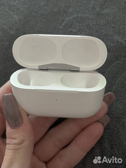 Кейс для наушников airpods pro