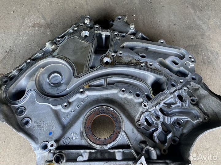 Крышка двигателя передняя Мерседес м278 м157