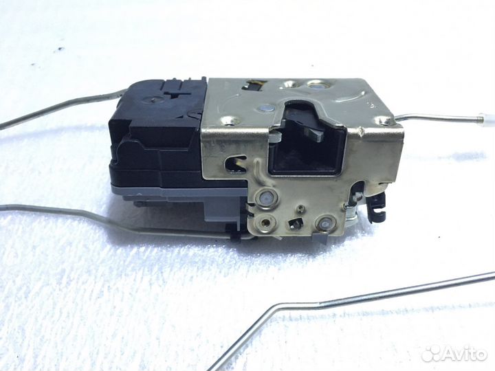 Замок двери LADA granta перед правый