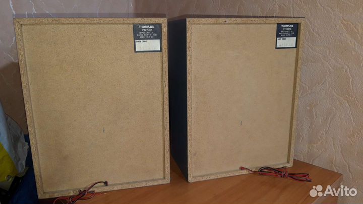 Колонки от Музыкальный центр Thomson