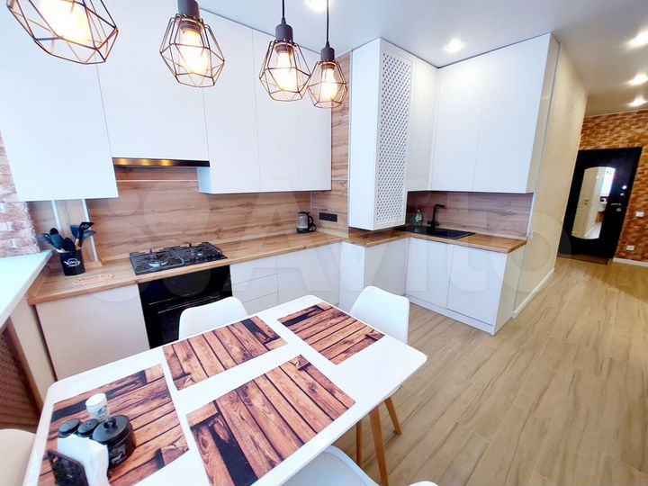 2-к. квартира, 60 м², 3/9 эт.