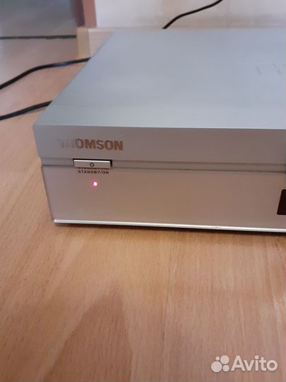 DVD плеер, MP3 decoder Thomson DTH 225E