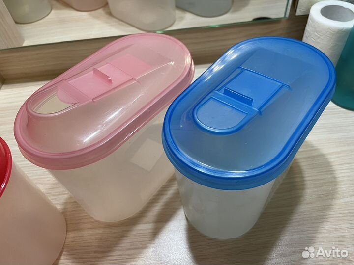 Емкости для сыпучих продуктов