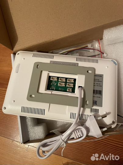 Видеодомофон Tantos Mia HD