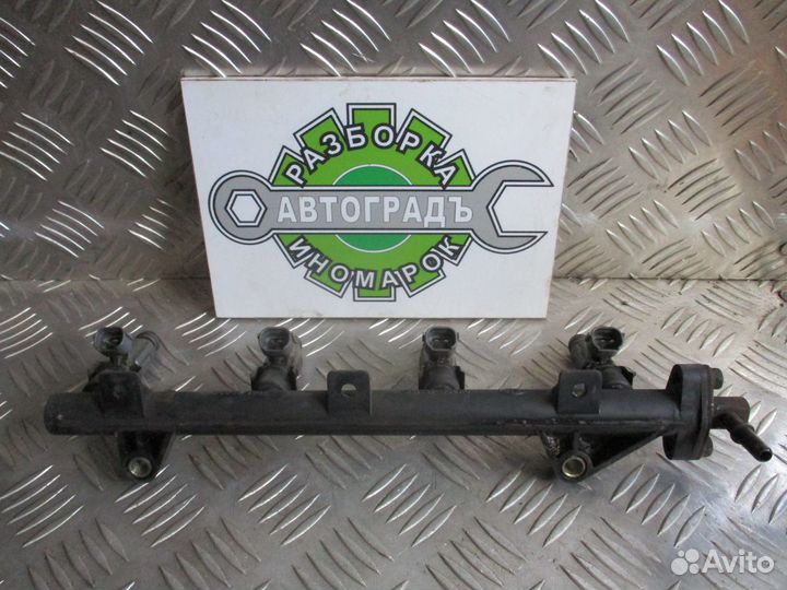 Рампа топливная с форсунками Kia Spectra 1.6 2006г