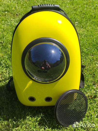 Переноска для кошек и маленьких собак