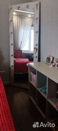 Гримерное зеркало в полный рост