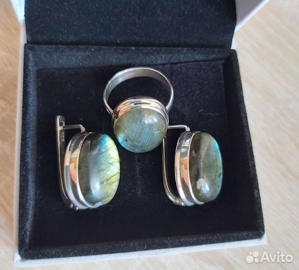 Серебряный комплект