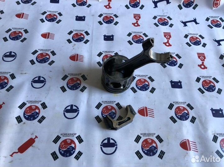 Поршень передний Ssangyong Actyon Sports D20DT