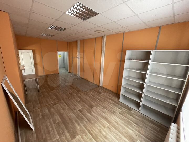 Торговая площадь, 60 м²
