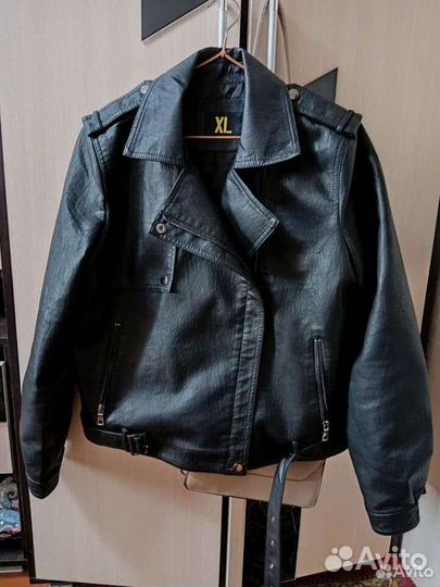 Кожаная куртка косуха оверсайз