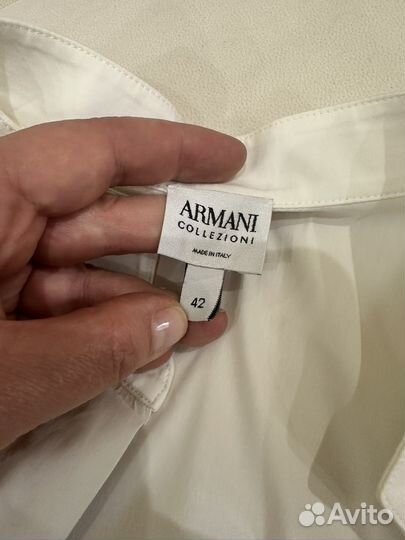 Рубашка женская Armani collezioni размер 42