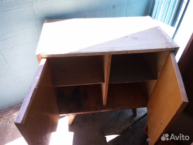 Крепкая тумба