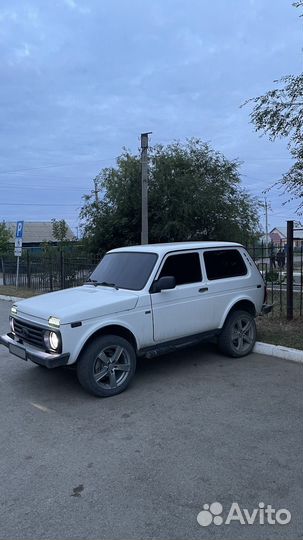LADA 4x4 (Нива) 1.7 МТ, 2002, 155 000 км