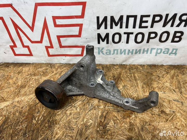 Кронштейн генератора Kia Sorento I JC 2002-2010