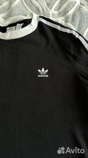 Лонгслив adidas