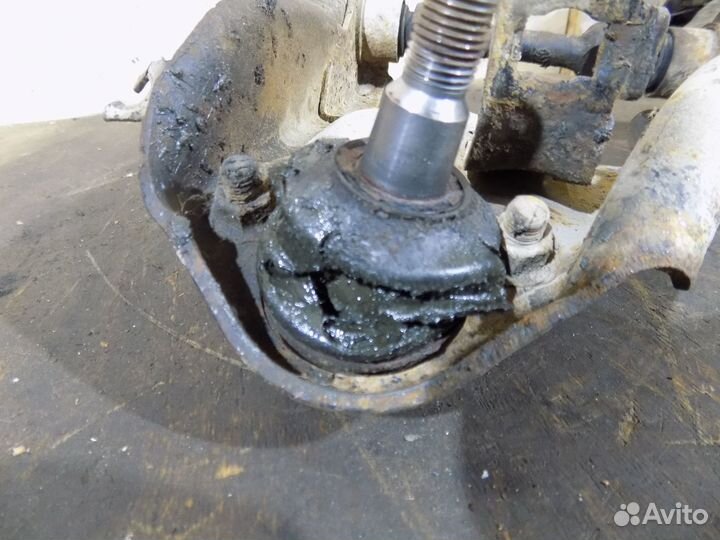 Рычаг передний правый верхний Great Wall Hover H3