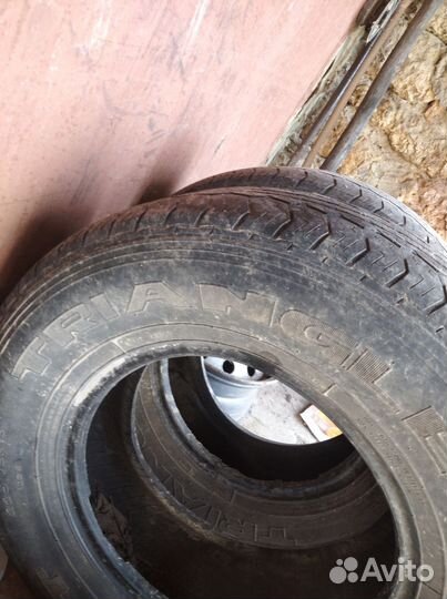 Kumho Road Venture AT61 225/75 R15