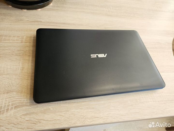 Asus X751L, core i5, 12gb, 500SSD, nvidia 940m,17
